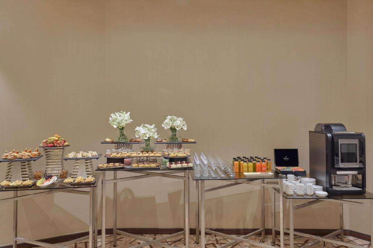 Crowne Plaza Riyadh Palace By Ihg Exterior photo